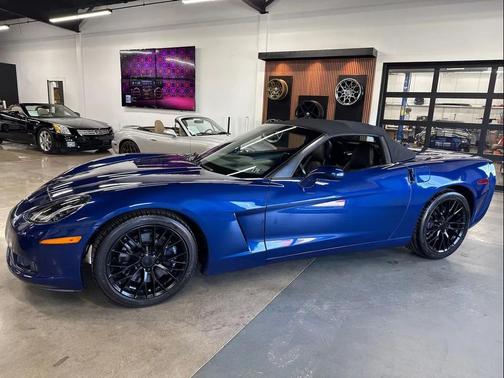 2005 Chevrolet Corvette Base