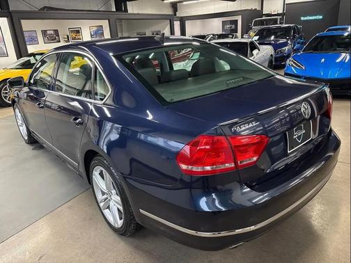 2014 Volkswagen Passat 2.0L TDI DSG SEL Premium