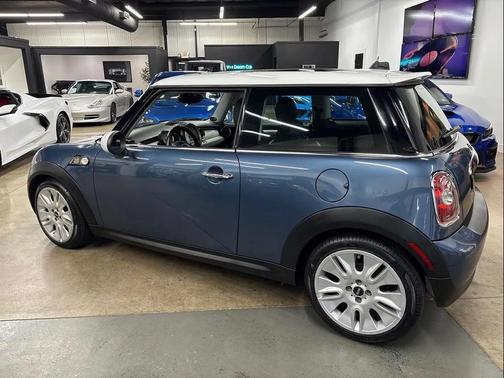 2010 MINI Cooper S Base