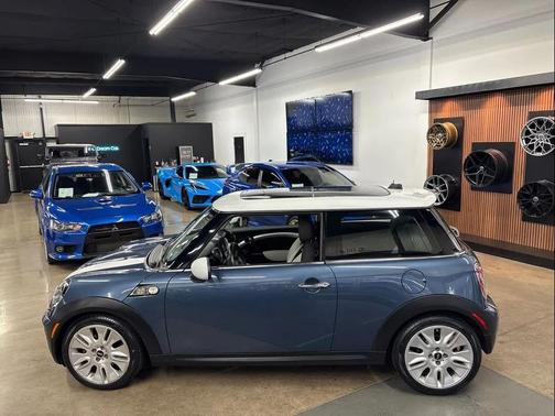2010 MINI Cooper S Base