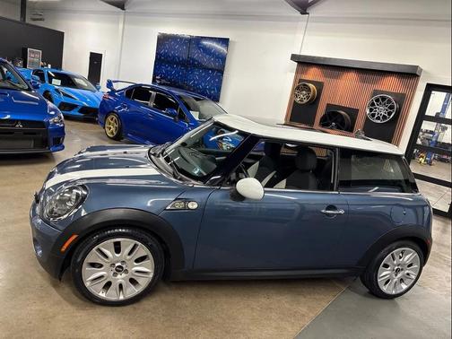 2010 MINI Cooper S Base