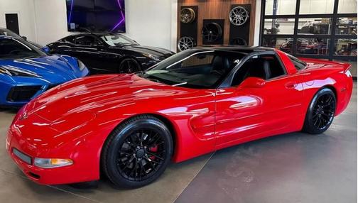 2001 Chevrolet Corvette Base