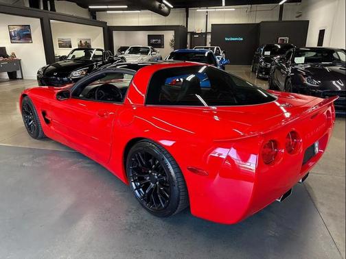 2001 Chevrolet Corvette Base