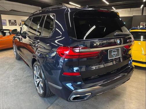 2020 BMW X7 M50i