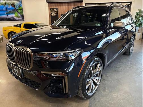 2020 BMW X7 M50i