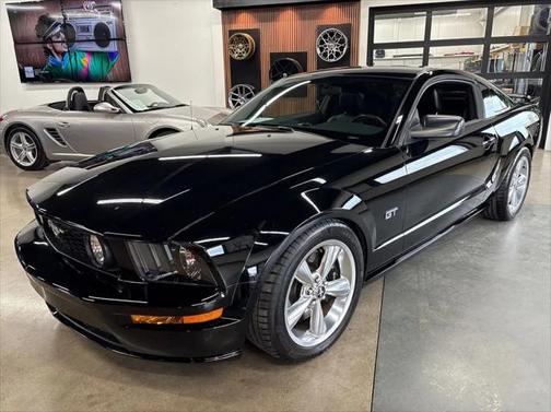 2006 Ford Mustang GT Premium
