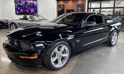 2006 Ford Mustang GT Premium