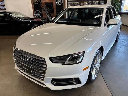 2017 Audi A4 Season of Audi Premium