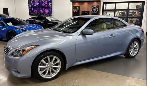 2013 INFINITI G37 Base