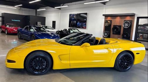 2003 Chevrolet Corvette Base