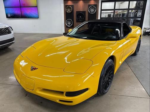 2003 Chevrolet Corvette Base