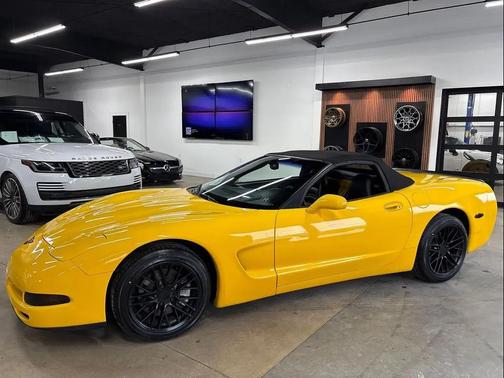 2003 Chevrolet Corvette Base