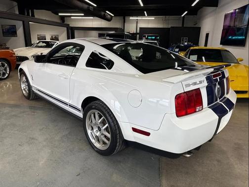 2008 Ford Shelby GT500 Base