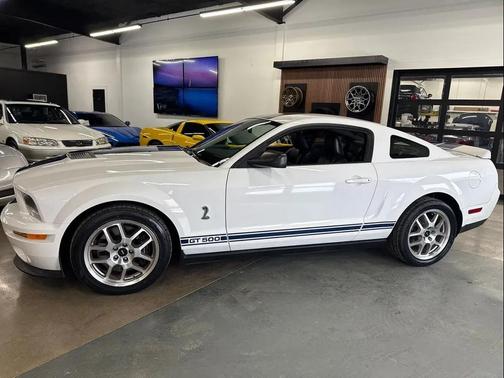 2008 Ford Shelby GT500 Base