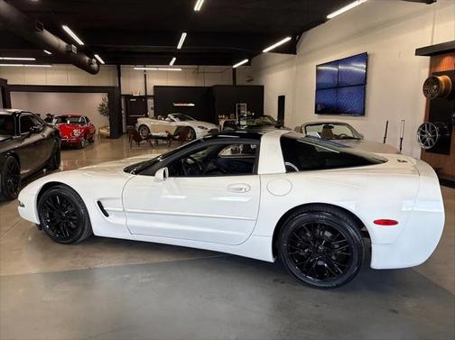 2002 Chevrolet Corvette Base