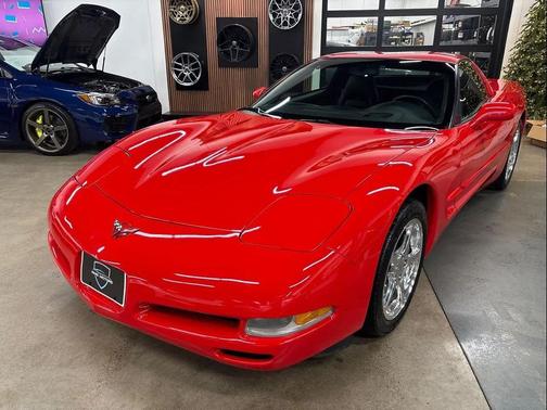 2002 Chevrolet Corvette Base