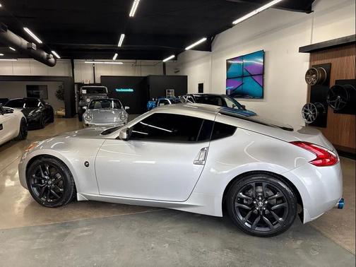 2016 Nissan 370Z Sport