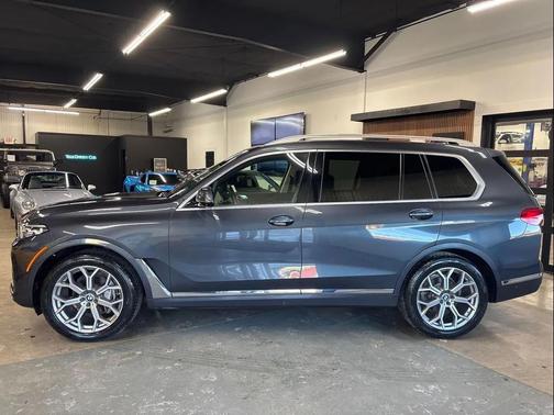 2020 BMW X7 xDrive40i