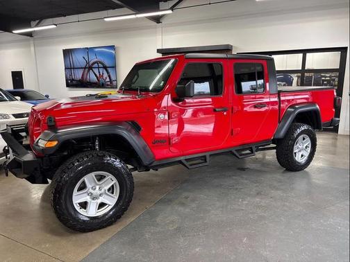 2020 Jeep Gladiator Sport S