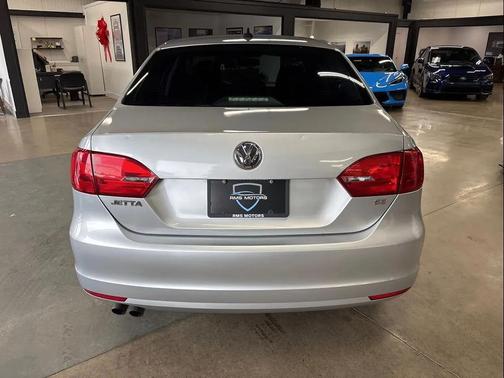 2014 Volkswagen Jetta Auto SE w/Connectivity