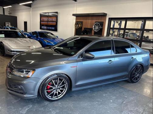 2017 Volkswagen Jetta GLI