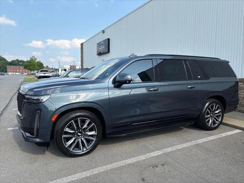 2021 Cadillac Escalade ESV Sport