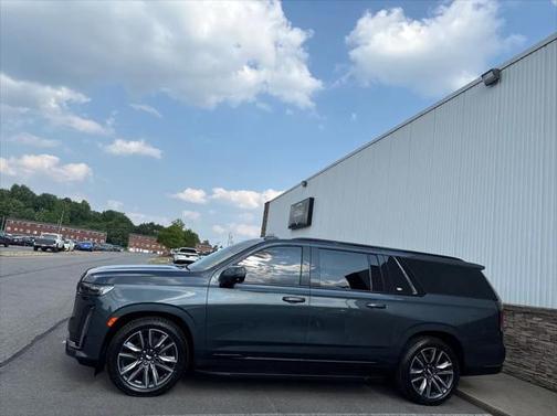 2021 Cadillac Escalade ESV Sport