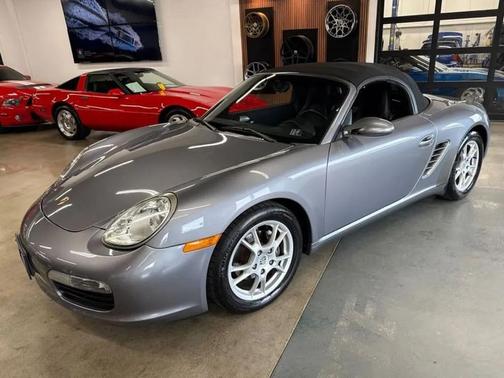 2005 Porsche Boxster Base (M5)