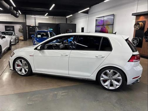 2019 Volkswagen Golf GTI 2.0T S 4-Door