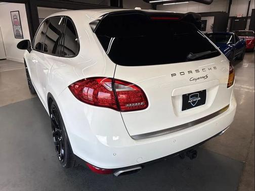 2012 Porsche Cayenne S