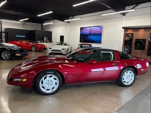 1992 Chevrolet Corvette Base