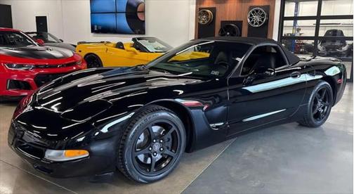 2003 Chevrolet Corvette Base