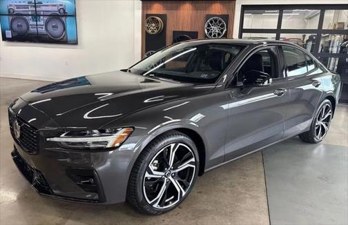 2025 Volvo S60 B5 Core