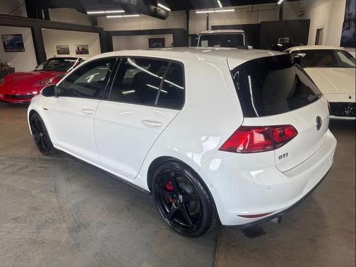 2016 Volkswagen Golf GTI 2.0T Autobahn w/Performance Package 4-Door
