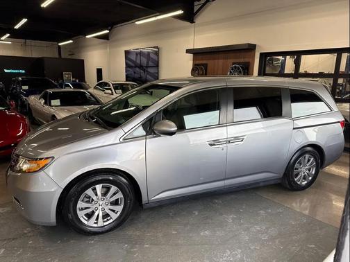 2016 Honda Odyssey SE