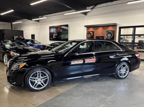 2016 Mercedes-Benz E-Class 4MATIC