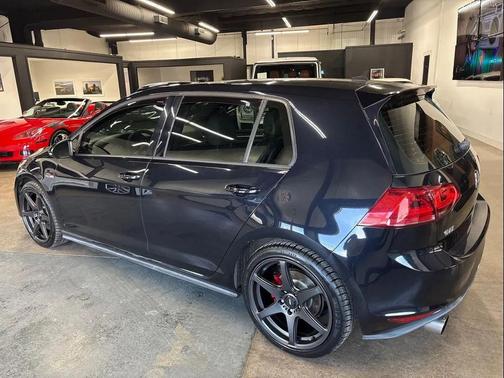 2015 Volkswagen Golf GTI 2.0T Autobahn 4-Door