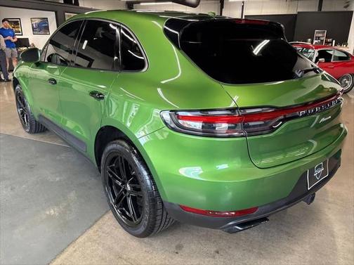 2020 Porsche Macan Base