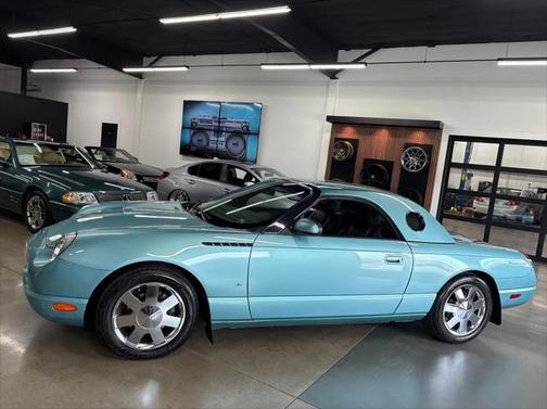 2002 Ford Thunderbird Deluxe