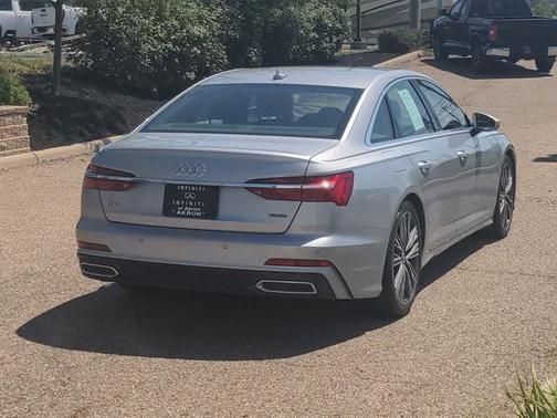 Photo 5 of 33 of 2019 Audi S5 3.0T Premium