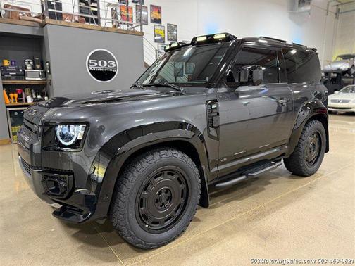 2024 Land Rover Defender V8