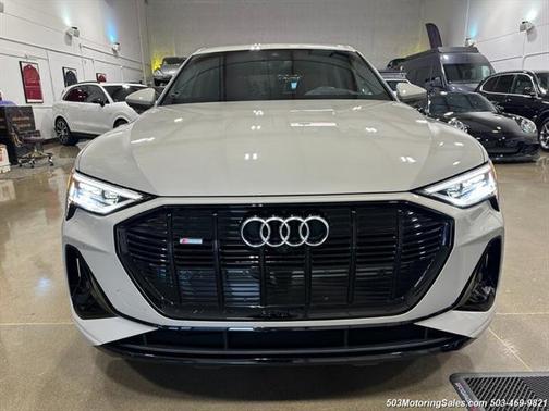 2022 Audi e-tron Sportback S line Prestige