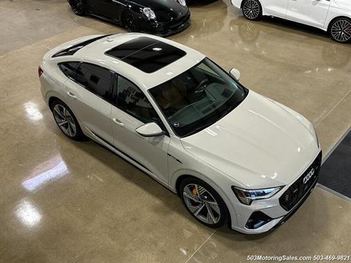 2022 Audi e-tron Sportback S line Prestige