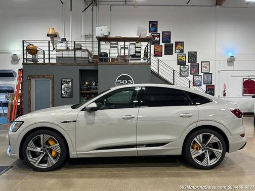 2022 Audi e-tron Sportback S line Prestige