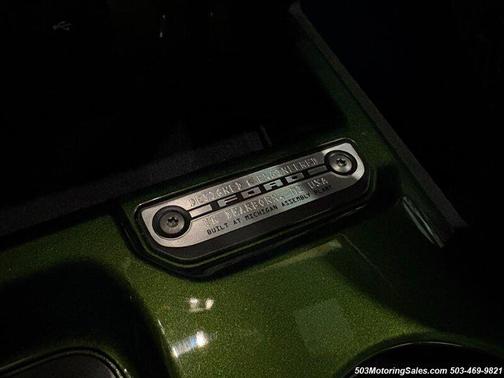 2022 Ford Bronco WildTrak- Retro Build