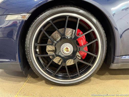 2012 Porsche 911 Carrera 4 GTS