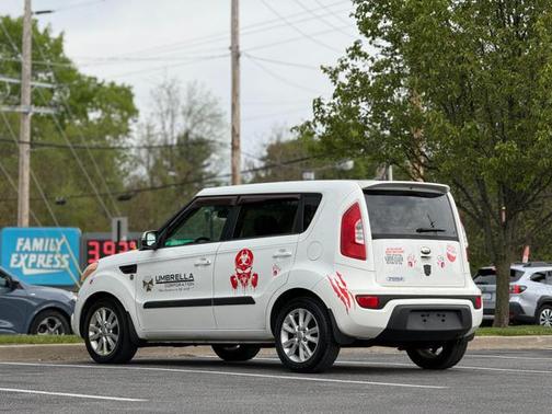 Clear White 2013 Kia Soul +