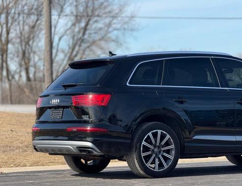 2017 Audi Q7 3.0T Prestige