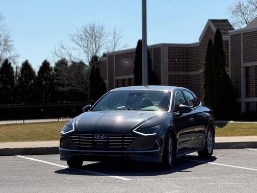 2020 Hyundai SONATA SE