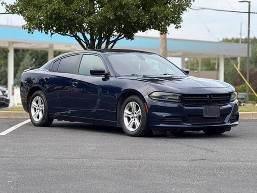2016 Dodge Charger SE